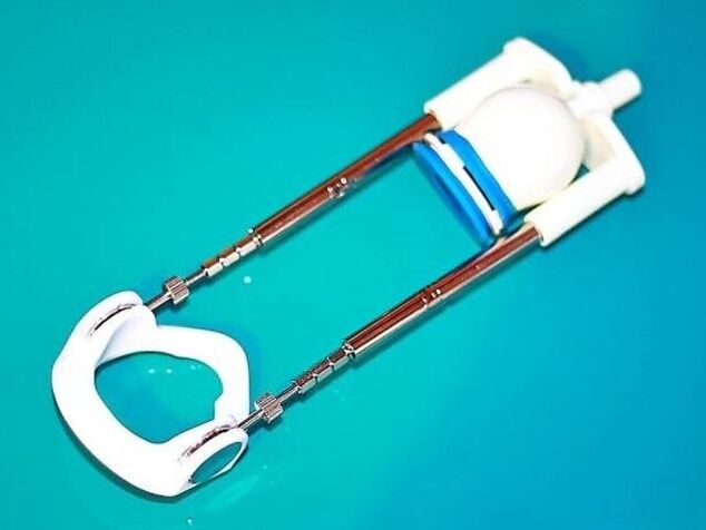 Para alargar el pene, puede utilizar un dispositivo especial un extensor.